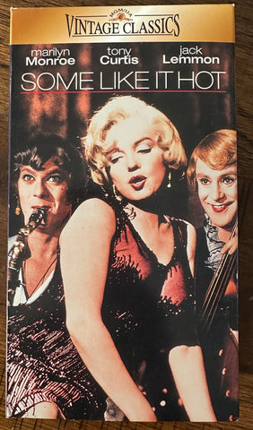 Marilyn Monroe sound like a hot VHS used