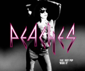 Peaches - KICK IT ft: Iggy Pop - Used Import CD single